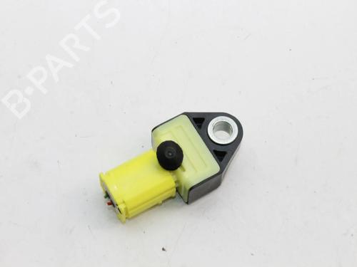 Used Electronic sensor Electronic sensor TOYOTA YARIS (_P21_, _PA1_, _PH1_) 1.5 Hybrid (MXPH10, MXPH11) (116 hp) 39806307 39806307