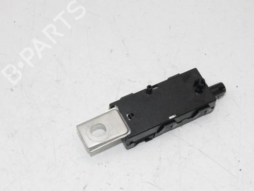 Electronic module TESLA MODEL Y (5YJY) EV Rear-Wheel Drive | BP39828031M83 - Image 2