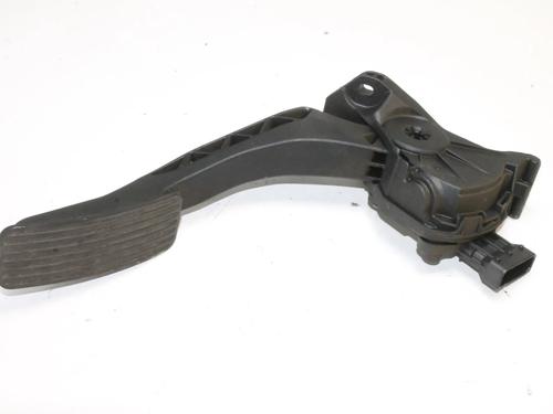 Pedal Pedal OPEL ZAFIRA TOURER C (P12) 1.4 (75) (140 hp) 39832848 39832848