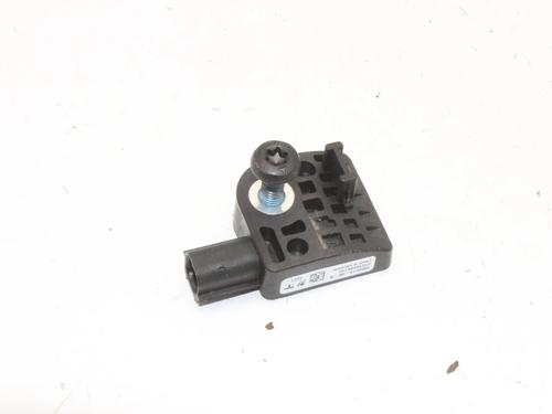 Elektronisk sensor Elektronisk sensor TESLA MODEL S (5YJS) 75D AWD (525 hp) 39804676 39804676