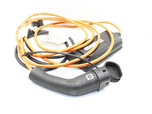 Kabel für Kabel LEXUS RZ (_BM1_) 450e DIRECT4 (XEBM15) (313 hp) 39877744 39877744