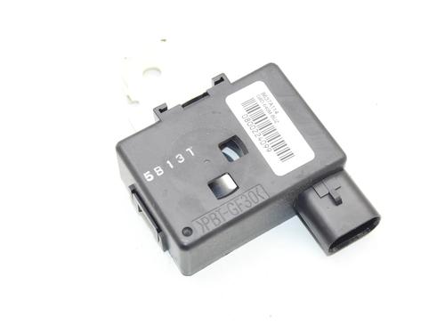 Coluna de som Coluna de som MITSUBISHI OUTLANDER III (GG_W, GF_W, ZJ, ZL, ZK) 2.0 Hybrid 4WD (GG2W) (200 hp) 39847777 39847777