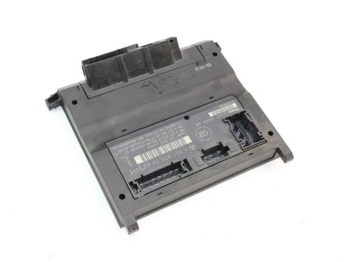 Used Control unit Control unit MERCEDES-BENZ S-CLASS (W221, V221) S 350 BlueTec (221.026, 221.126) (258 hp) 40520335 40520335