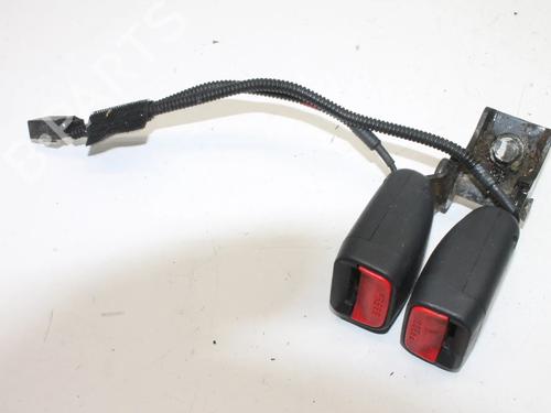 Used Seat buckle Seat buckle KIA SPORTAGE III (SL) 2.0 CRDi AWD (136 hp) 39877490 39877490