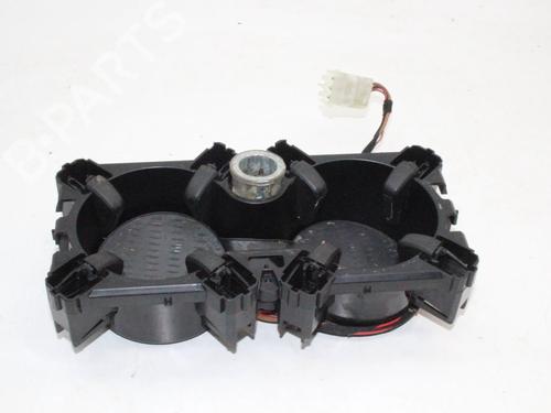 Kopholder/Genstandsholder Kopholder/Genstandsholder BMW X3 (F25) xDrive 20 d (184 hp) 39837409 39837409