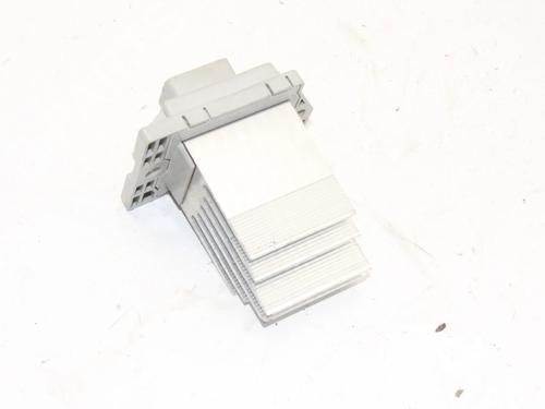 Used Heater resistor Heater resistor TESLA MODEL S (5YJS) 75D AWD (525 hp) 39849705 39849705