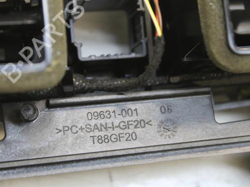 Air vent AUDI A4 B9 (8W2, 8WC) 1.4 TFSI | BP39783471I21 - Image 9