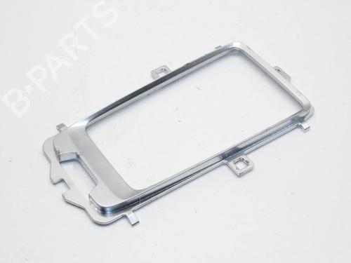 Mittelkonsole Mittelkonsole VOLVO V40 Hatchback (525) D3 (150 hp) 39868801 39868801