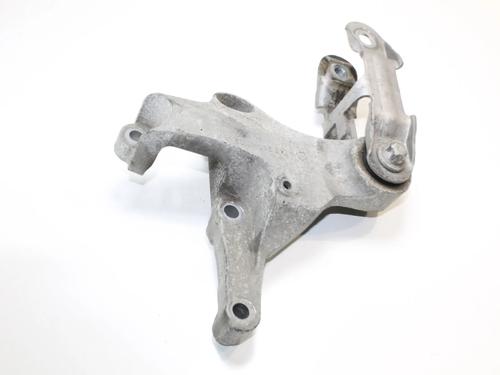 Used Engine mount Engine mount MERCEDES-BENZ B-CLASS Sports Tourer (W246, W242) B 180 CDI / d (246.212) (109 hp) 39790654 39790654