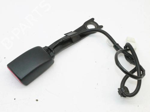 Used Seat buckle Seat buckle TOYOTA AURIS Estate (_E18_) 1.8 Hybrid (ZWE186_, ZWE186R, ZWE186H) (136 hp) 39785702 39785702