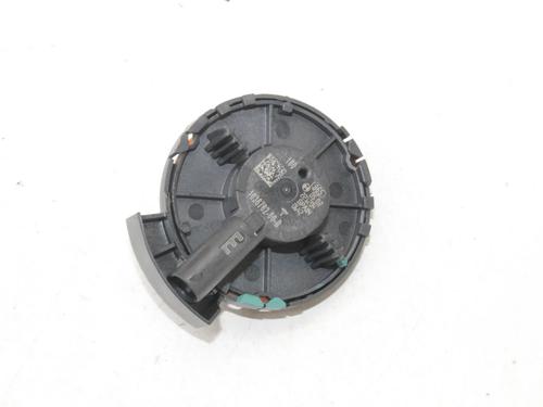 elektronisk-sensor-tesla-model-y-5yjy-2019-39776123 main image