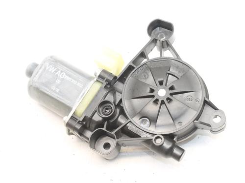 Right front window motor AUDI A4 B9 (8W2, 8WC) 2.0 TDI | BP39813099E20 - Image 4