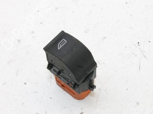 Used Left front window switch Left front window switch FORD TRANSIT CONNECT V408 Box Body/MPV 1.5 TDCi (101 hp) 39798273 39798273