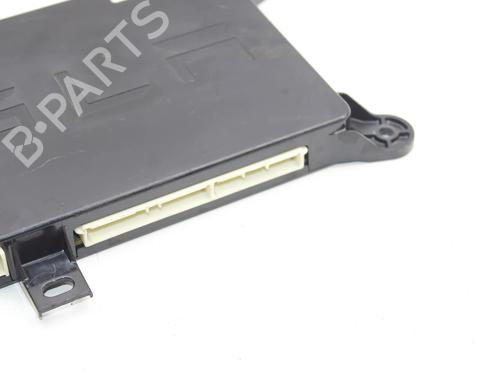 Electronic module TESLA MODEL X (5YJX) 90D AWD | BP39907364M83 - Image 4