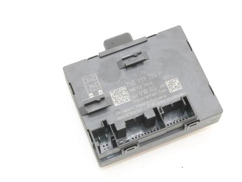 Used Electronic module Electronic module SEAT ALHAMBRA (710, 711) 2.0 TDI (177 hp) 39774261 39774261