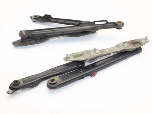 Used Hinge/Door check strap Hinge/Door check strap MERCEDES-BENZ 190 (W201) D 2.5 (201.126) (94 hp) 39879260 39879260