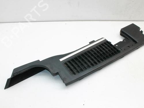 Used Boot lining Boot lining LAND ROVER RANGE ROVER III (L322) 3.6 D 4x4 (272 hp) 39800741 39800741