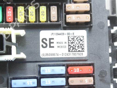 Fuse box TESLA MODEL S (5YJS) 75D AWD | BP39839649E1 - Image 3