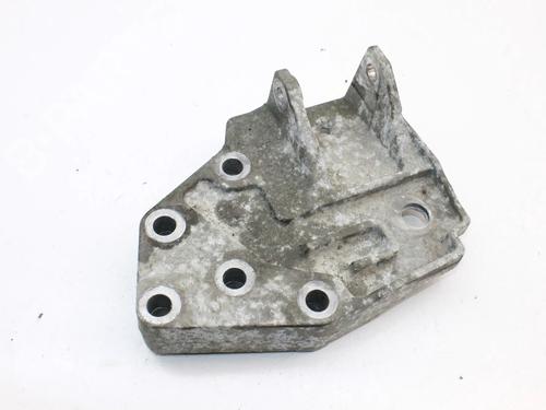 Used Engine mount Engine mount LAND ROVER RANGE ROVER EVOQUE (L538) 2.2 D 4x4 (190 hp) 39828014 39828014