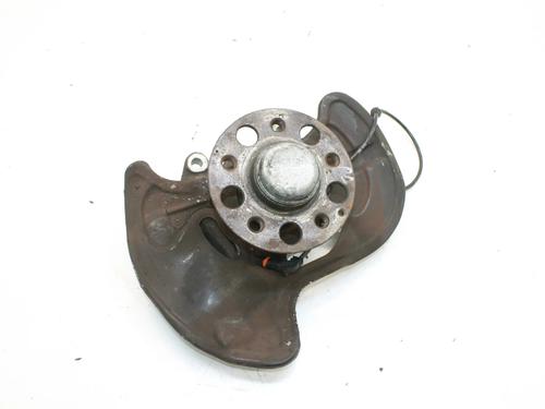 Used Right front steering knuckle Right front steering knuckle MERCEDES-BENZ C-CLASS (W204) C 180 CGI (204.031) (156 hp) 39849145 39849145