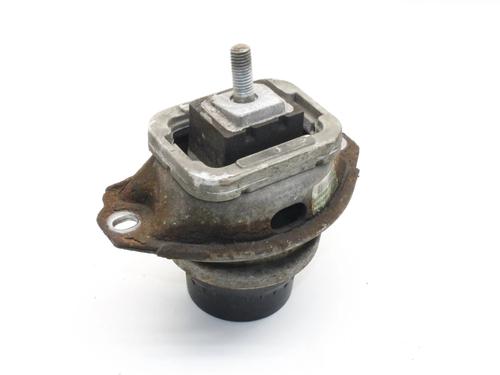 Used Engine mount Engine mount LAND ROVER RANGE ROVER SPORT I (L320) 3.0 D 4x4 (245 hp) 39822354 39822354