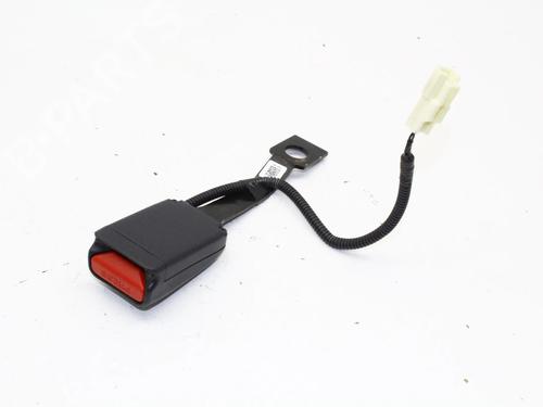Sikkerhetsbelte-spenne Sikkerhetsbelte-spenne SUZUKI SWIFT VI (ZD_, ZC_) 1.2 VVT Hybrid (ZCEDS, AOL312) (83 hp) 39838002 39838002