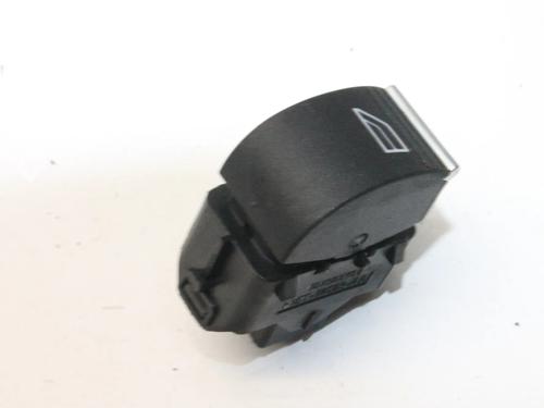 Comutador vidro trás esquerdo Comutador vidro trás esquerdo FORD KUGA II (DM2) 2.0 TDCi 4x4 (180 hp) 39844497 39844497
