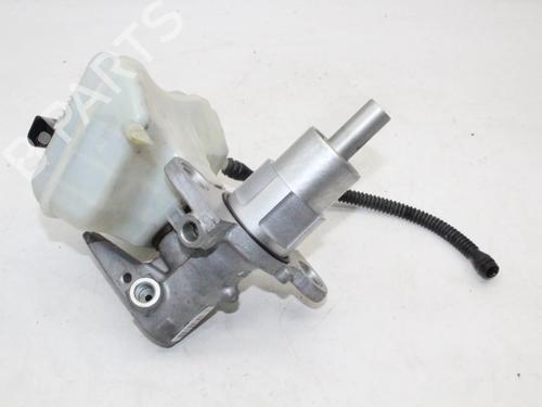brake-master-cylinder-audi-a4-b8-8k2-2007-2008-2009-2010-2011-2012-2013-2014-2015-2016-2017-39774823 main image