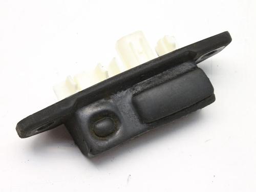 Interruttore Interruttore TOYOTA PRIUS (_W5_) 1.8 Hybrid (ZVW50, ZVW50_, ZVW51_, ZVW50R, ZVW51) (122 hp) 39831616 39831616
