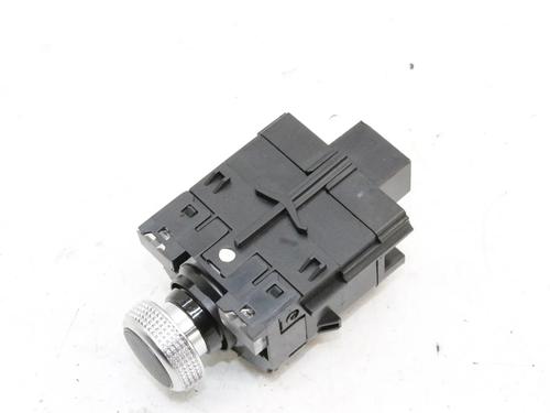 Switch AUDI Q3 Sportback (F3N) 45 TFSI e | BP39767702I30 - Image 2