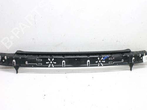 Bakfangerbrakett Bakfangerbrakett BMW 6 (E63) 630 i (258 hp) 39863196 39863196