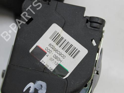 Rear center seatbelt AUDI A8 D3 (4E2, 4E8) S8 quattro | BP39876572I27 - Image 4
