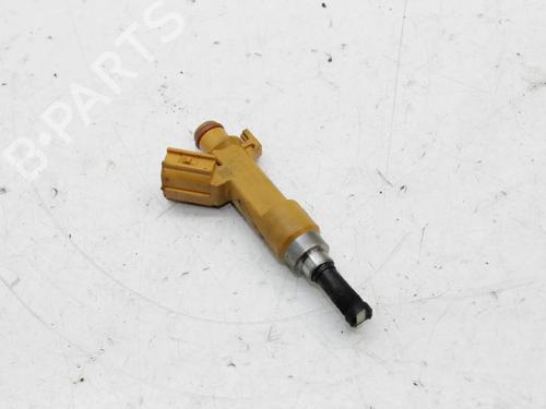 Used Injector Injector LEXUS IS III (_E3_) 300h (AVE30_, AVE30R) (223 hp) 39826551 39826551