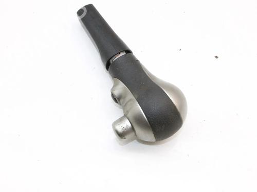 Used Shift knob Shift knob NISSAN MICRA IV (K13K, K13KK) 1.2 (80 hp) 39770105 39770105