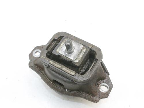 Used Engine mount Engine mount LAND ROVER RANGE ROVER SPORT I (L320) 2.7 D 4x4 (190 hp) 39835968 39835968