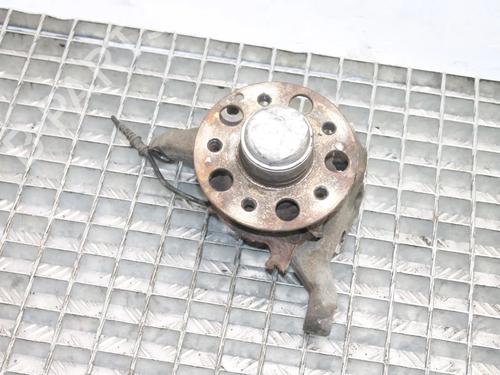 Used Left front steering knuckle Left front steering knuckle MERCEDES-BENZ CLK (C209) CLK 220 CDI (209.308) (150 hp) 39858550 39858550
