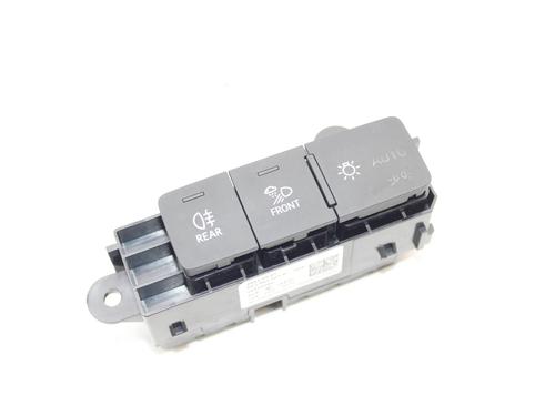 Used Control unit Control unit AUDI A3 Sportback (8YA, 8YF) 35 TFSI (150 hp) 39795486 39795486