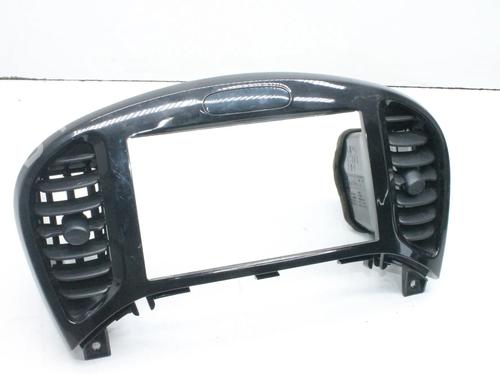Used Air vent Air vent NISSAN JUKE (F15) 1.6 DIG-T NISMO (200 hp) 39812904 39812904