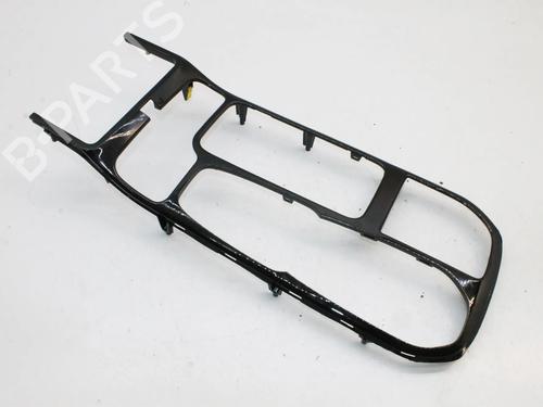 Used Middle console Middle console HYUNDAI IONIQ (AE) Electric (136 hp) 39792247 39792247