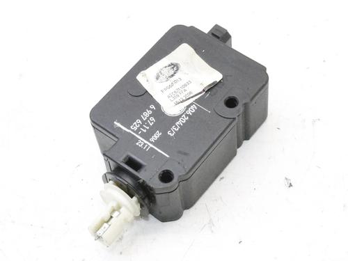 Used Fuel door actuator Fuel door actuator LAND ROVER RANGE ROVER SPORT I (L320) 2.7 D 4x4 (190 hp) 39873121 39873121