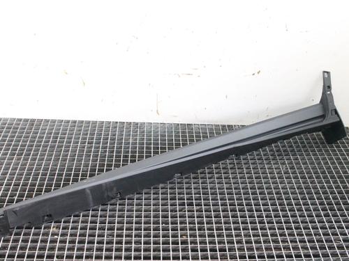 Venstre sidekjole Venstre sidekjole FORD KUGA III (DFK) 2.5 FHEV (190 hp) 39806842 39806842
