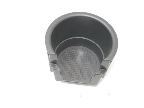 Used Cup/Object holder Cup/Object holder LAND ROVER RANGE ROVER SPORT I (L320) 3.0 D 4x4 (245 hp) 39820343 39820343