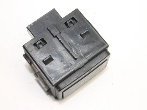 Switch LAND ROVER DISCOVERY SPORT (L550) 2.0 D 4x4 | BP39822551I30 - Image 4