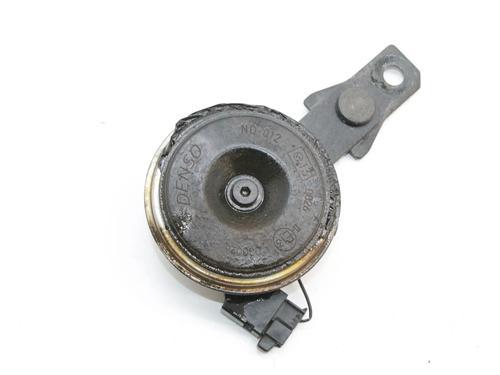 horn-toyota-auris-estate-_e18_-2013-2014-2015-2016-2017-2018-39774835 main image