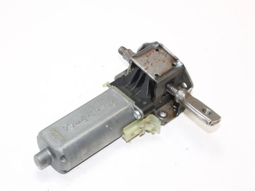 electronic-module-mercedes-benz-s-class-w221-v221-2005-2006-2007-2008-2009-2010-2011-2012-2013-39825507 main image