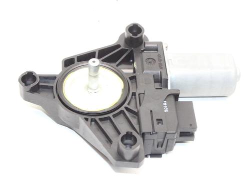 Used Right rear window motor Right rear window motor INFINITI Q30 2.2 D (170 hp) 39872099 39872099