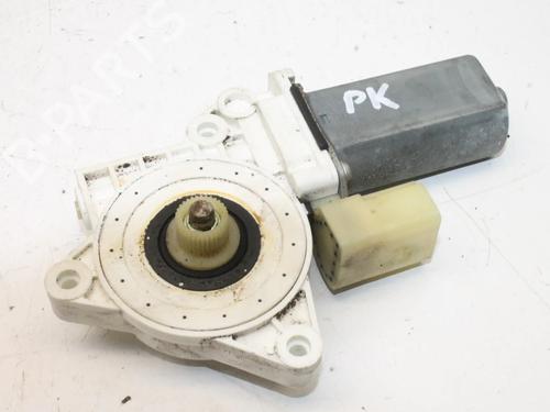 Left front window motor BMW 1 Coupe (E82) 123 d | BP39821787E21 - Image 3