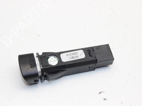 Warning switch VOLVO V40 Hatchback (525) D3 | BP39800552I22 - Image 3