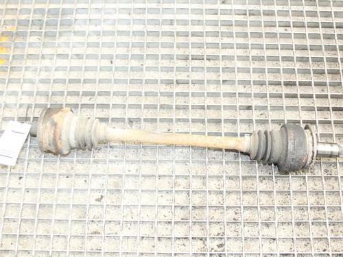 Used Left rear driveshaft Left rear driveshaft MERCEDES-BENZ CLK (C209) CLK 220 CDI (209.308) (150 hp) 39869197 39869197