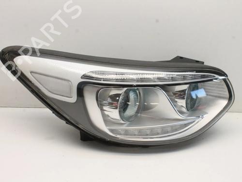 Used Right headlight Right headlight KIA SOUL II (PS) EV Electric (110 hp) 39794919 39794919